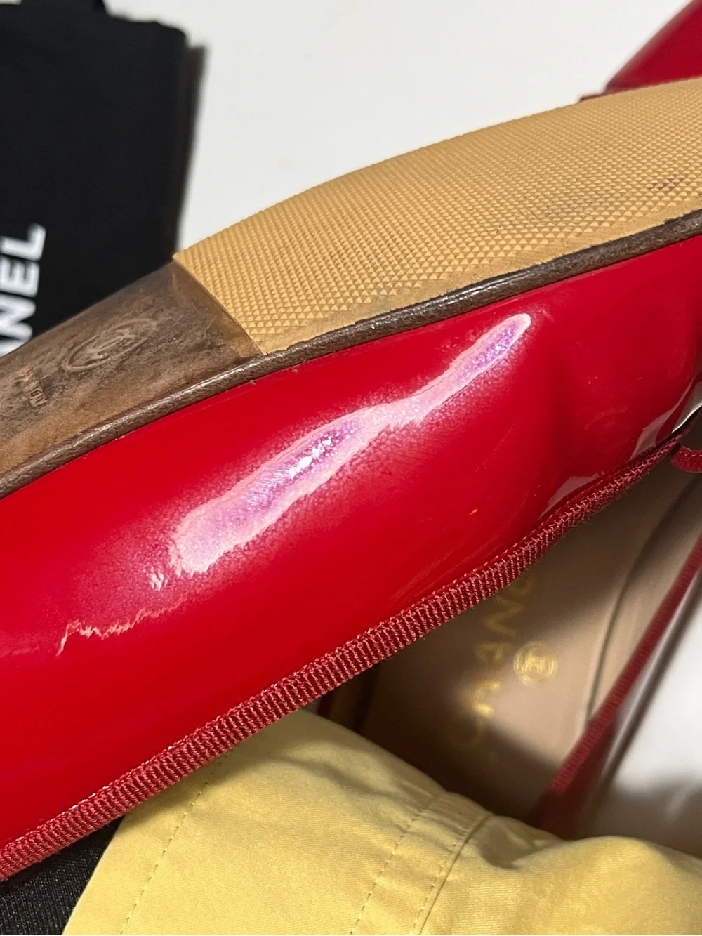 CHANEL Red Patent Leather Ballet Flats with CC Emblem